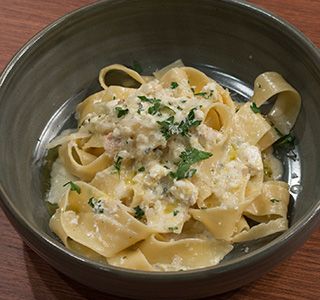 Receita Pappardelle aos 4 queijos