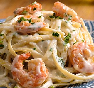 Receita Macarrão com Camarão ao Molho Branco
