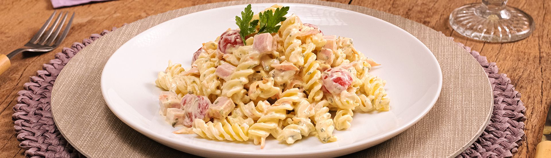 Salada de macarrão SEM GLÚTEN com iogurte