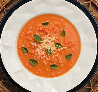 Receita Sopa de macarrão com tomate