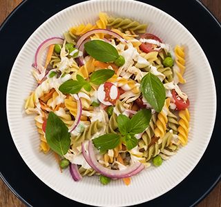 Receita Salada de macarrão fácil com frango