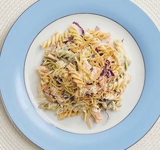 Receita Salpicão de repolho com macarrão
