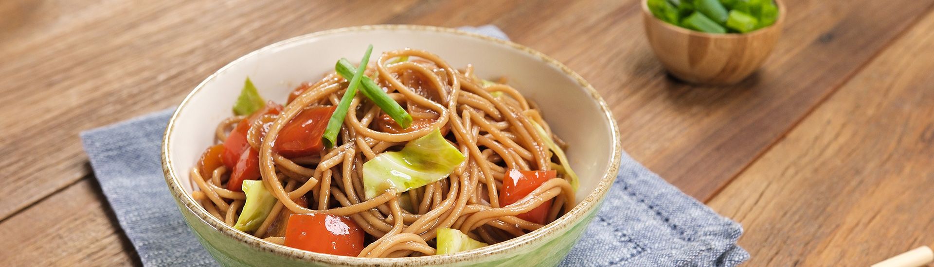 Macarrão oriental vegano