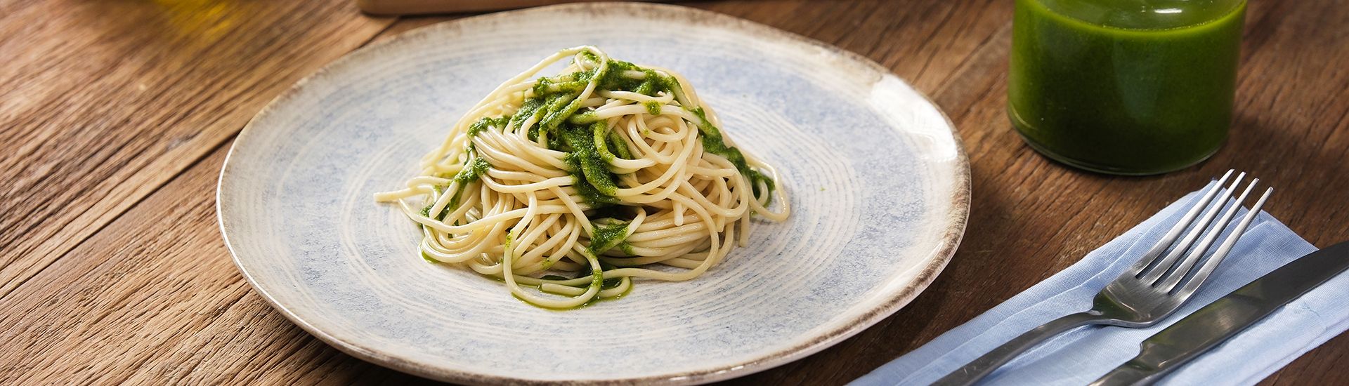 Pesto de rúcula com gorgonzola