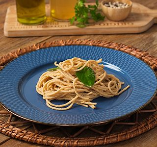 Receita Macarrão com Molho Cremoso  de Grão-de-Bico