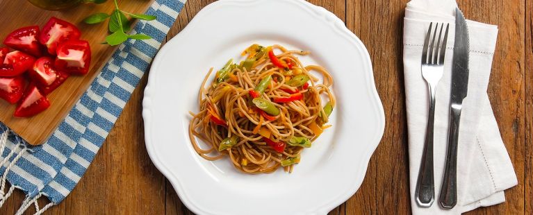 Spaghetti Veggie com Legumes