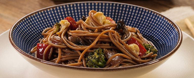 Yakisoba com Macarrão Veggie