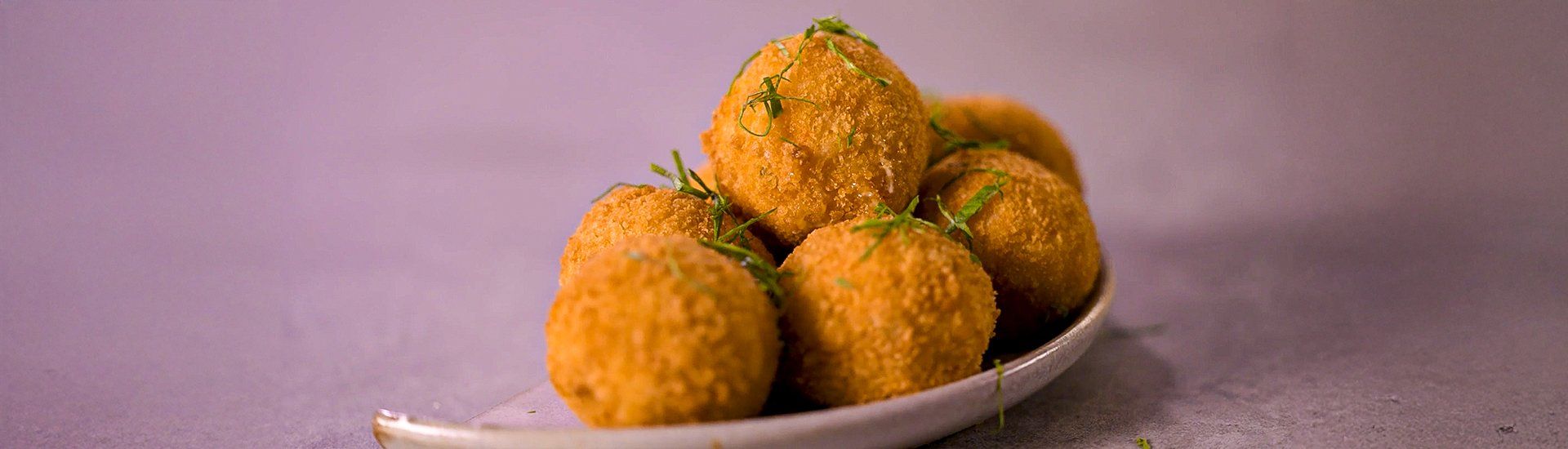 Bolinho de Macarrão