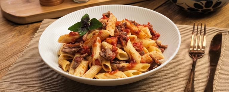 Penne com Ragu de Carne