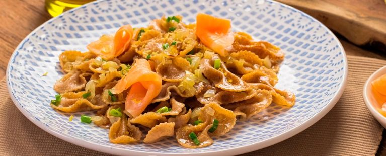 Farfalle com Salmão Defumado