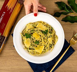 Receita Spaghetti com Pesto Brasileiro