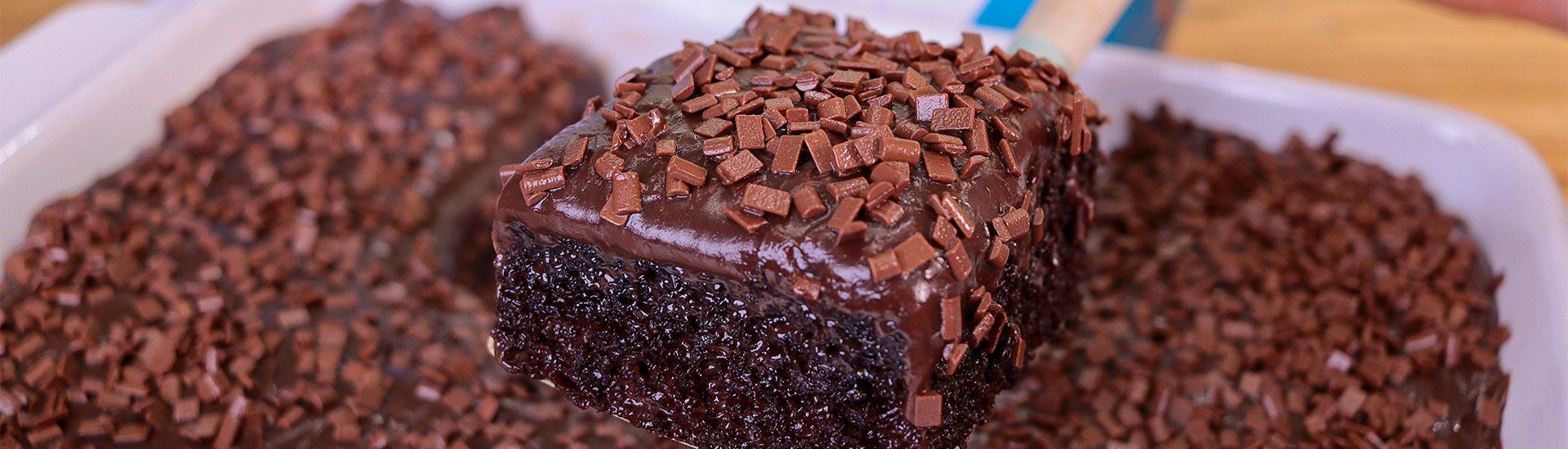 Bolo de Chocolate Simples e Fácil de Liquidificador
